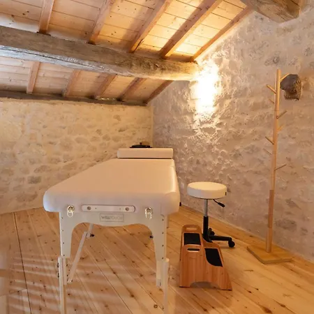Bed & Breakfast Chateau Clos Des Maurins 3*