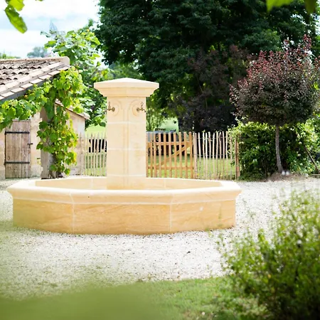 Chateau Clos Des Maurins Vérac