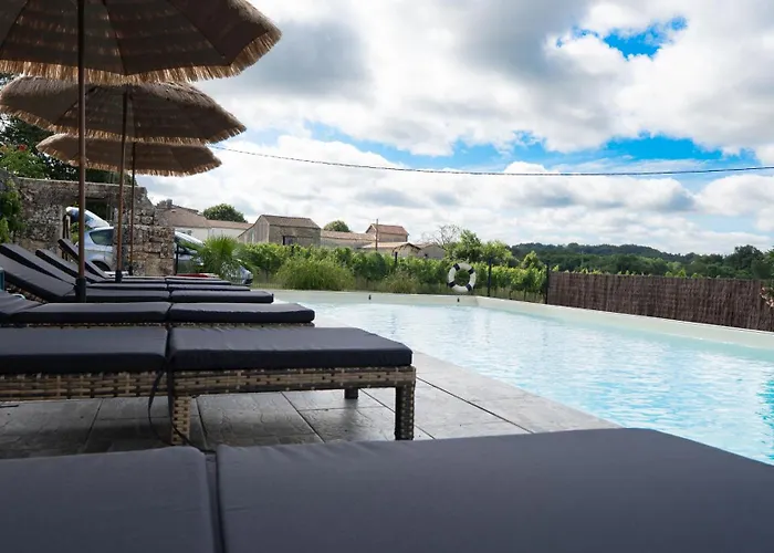 فندق مبيت وإفطار Chateau Clos Des Maurins Vérac